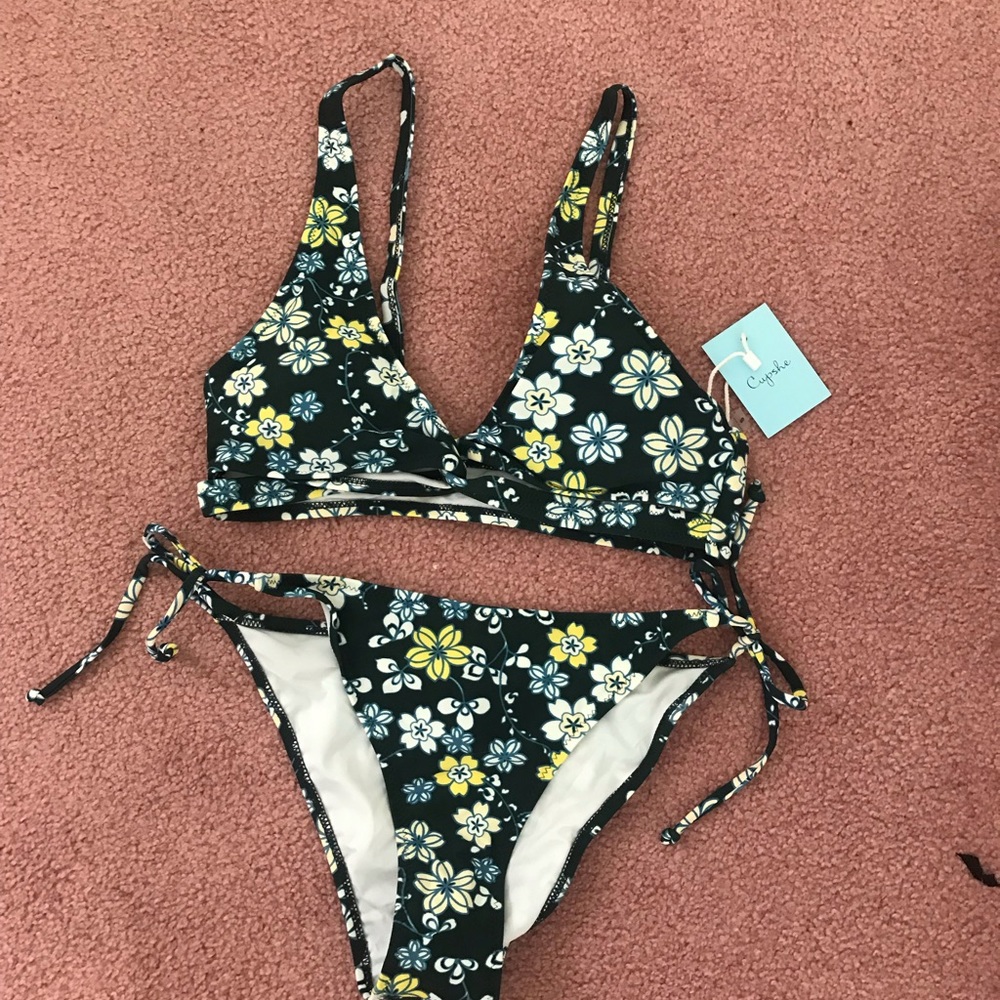 Cupshe bikini